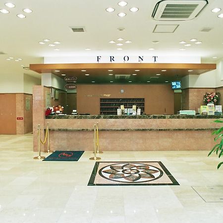 Toyoko Inn Yokohama Minatomirai-Sen Nihon-Odori Ekimae Exterior foto